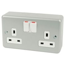 MK 13A 2-Gang DP Switched Plug Socket Metal-Clad